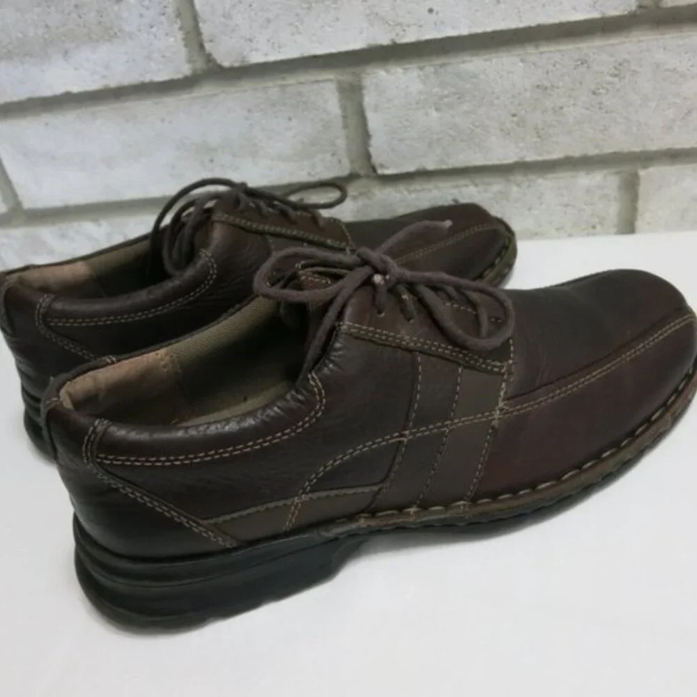 Clarks Oil Tanned Leather Casual Dress Men's Oxfords Casual Footwear Sz 8 M